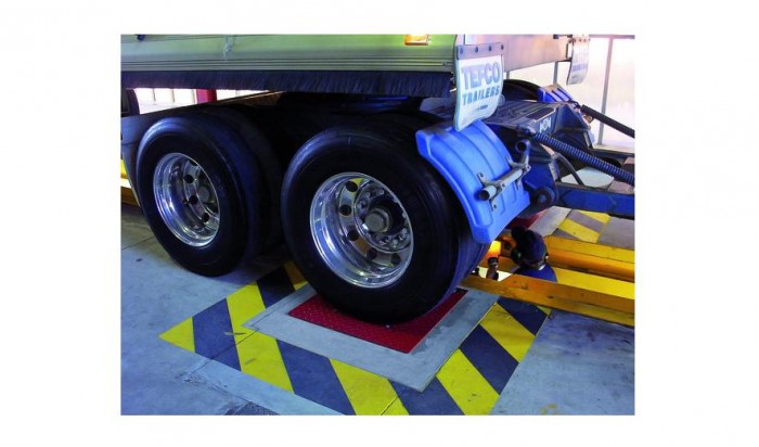 LMS 20/2, Стенд контроля состояния подвески и рулевого управления для грузовых автомобилей