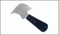 13451, Месяцевидный нож